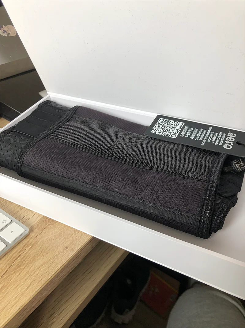 プロが使っているウェストシェイパー「AERO2」を買った