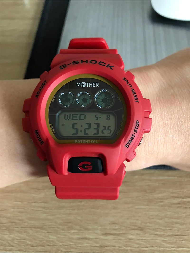 MOTHERの時計を買ってみた